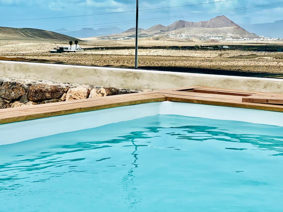 Canaryislandshost L The Sky Suites Tinajo Exterior photo