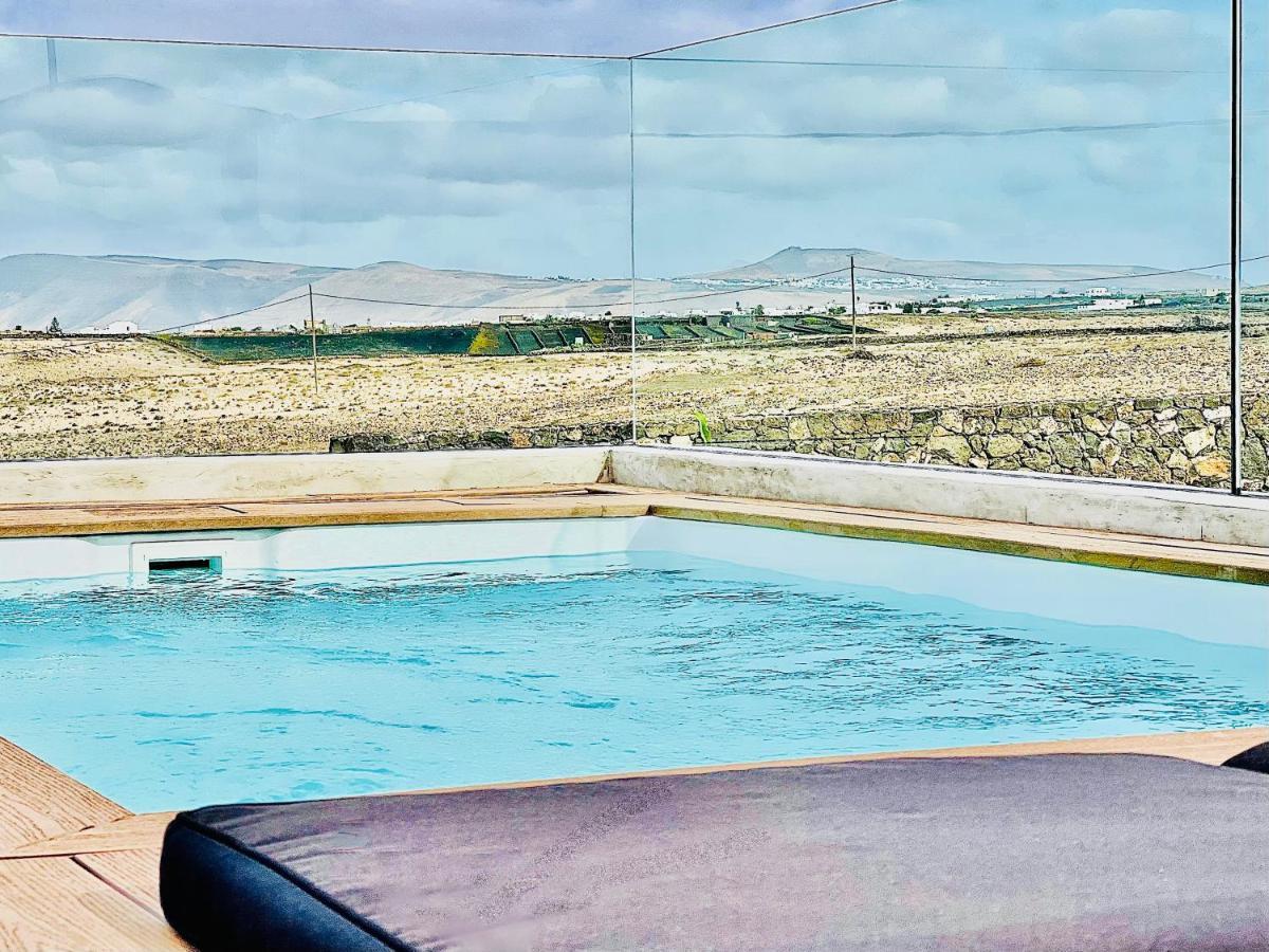 Canaryislandshost L The Sky Suites Tinajo Exterior photo